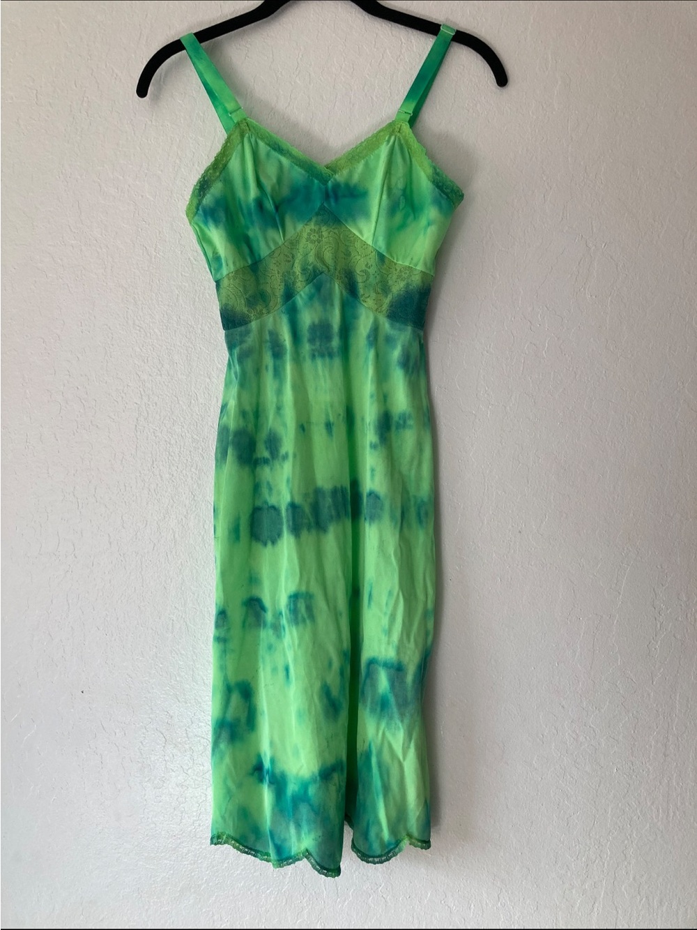 1960s Vintage Fluorescent Green Psychedelic Lace Tie Dye Slip Dress
